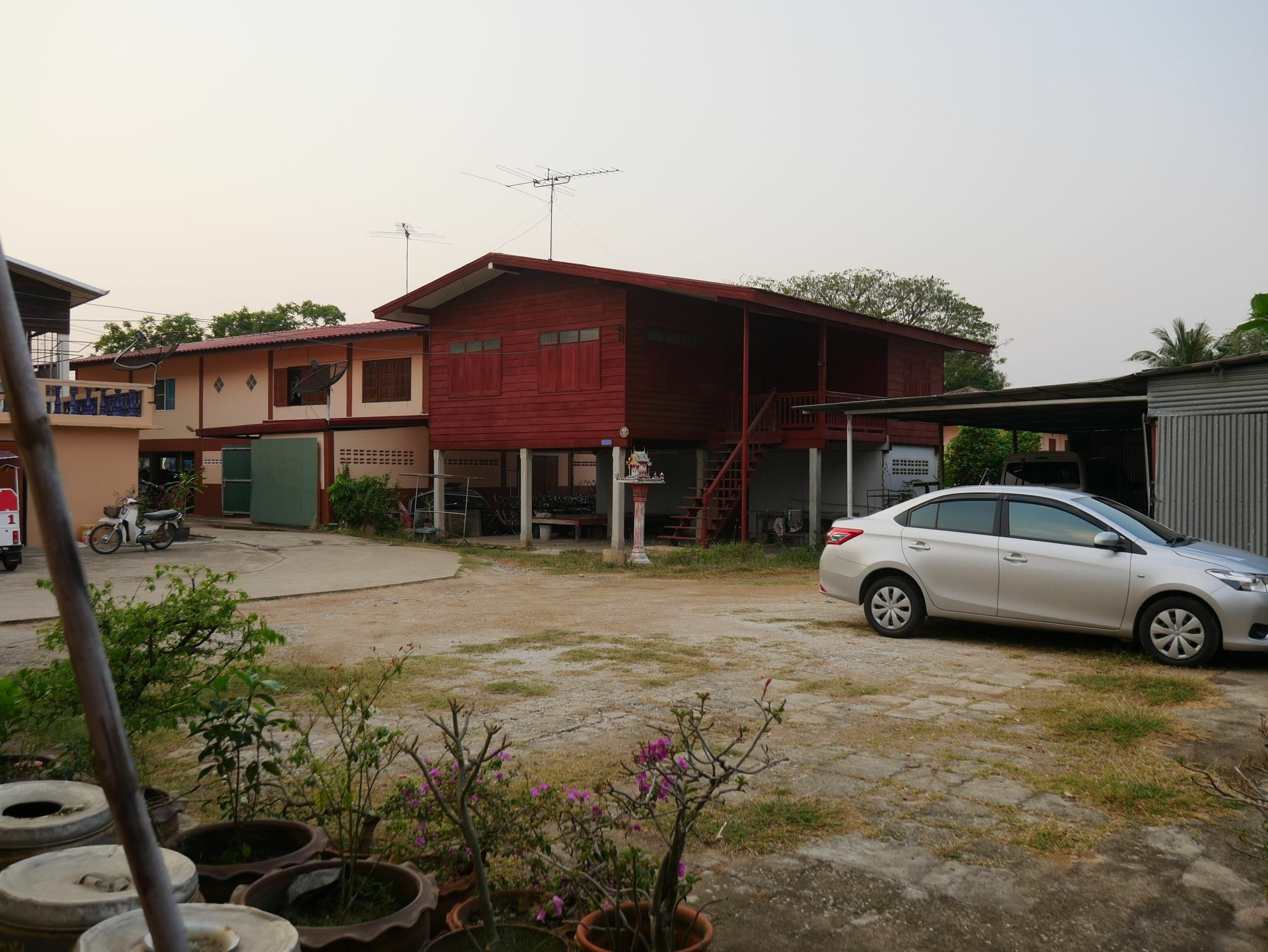 Vitoonguesthouse2Fanrooms & Aircondition Sukhothai Exteriör bild