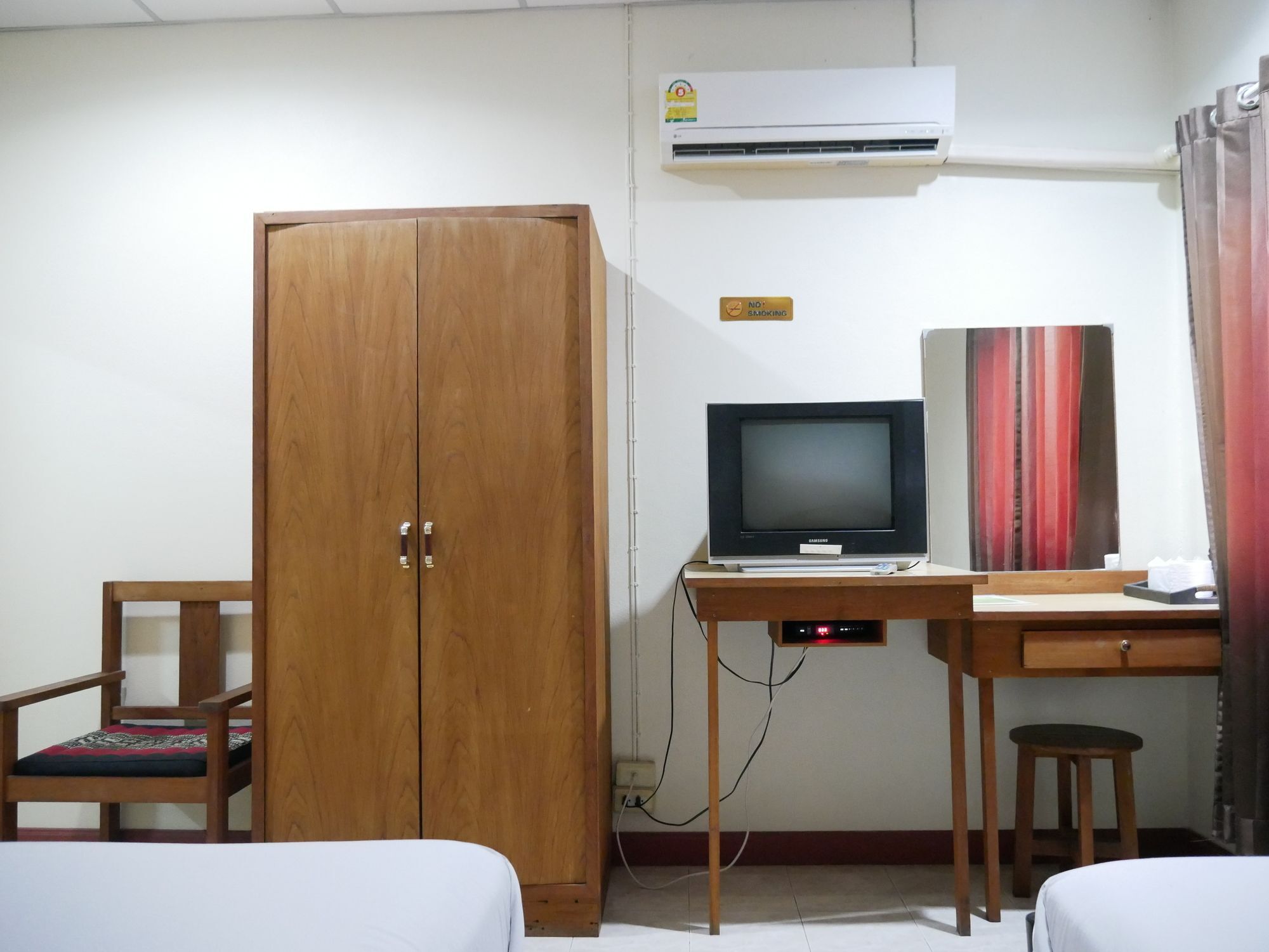 Vitoonguesthouse2Fanrooms & Aircondition Sukhothai Exteriör bild